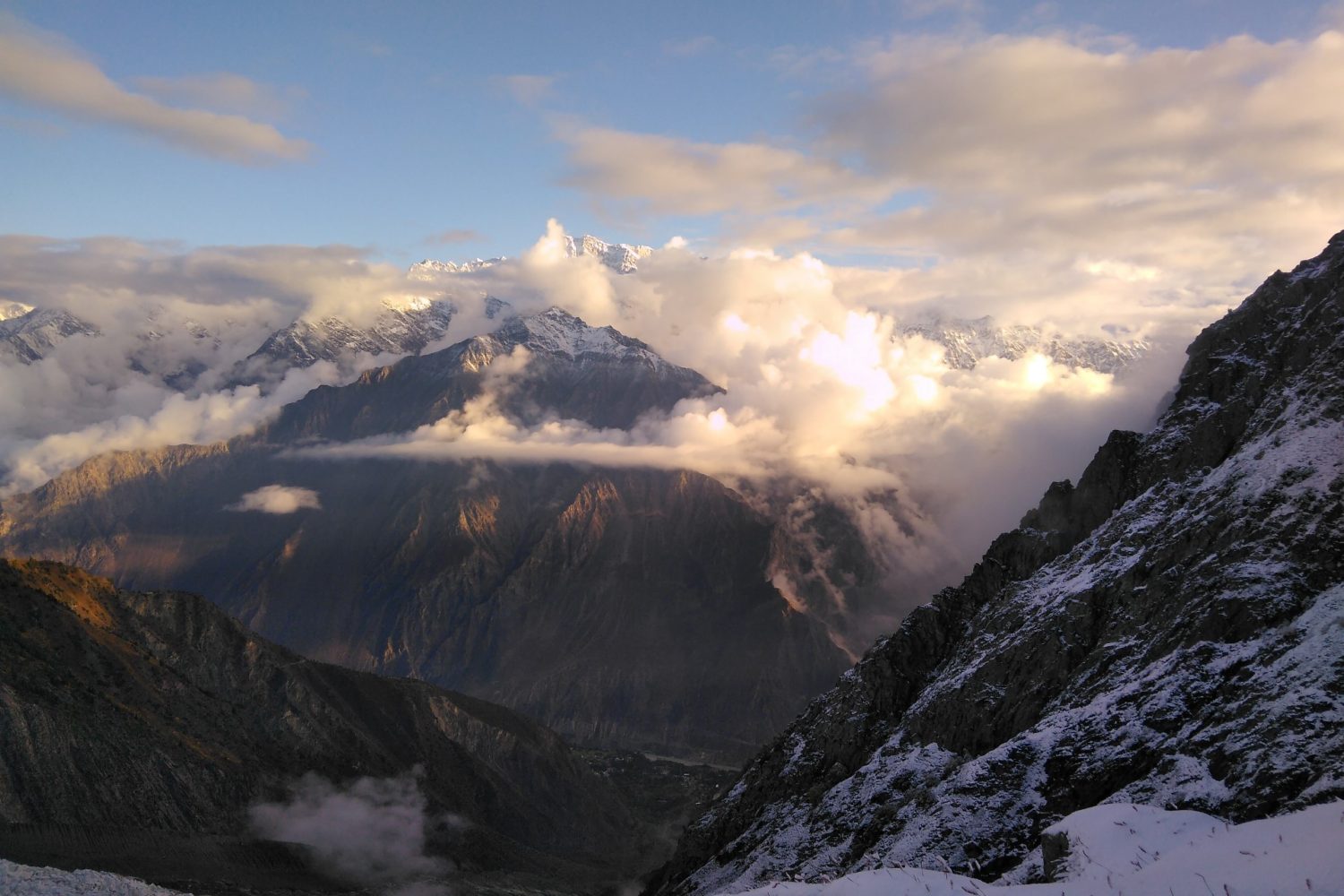 Rakaposhi Base Camp Gulmit Side ( Nagar) Trek