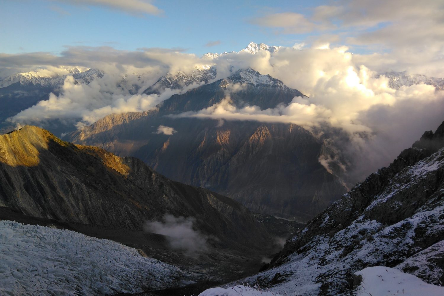 Rakaposhi Base Camp Gulmit Side ( Nagar) Trek