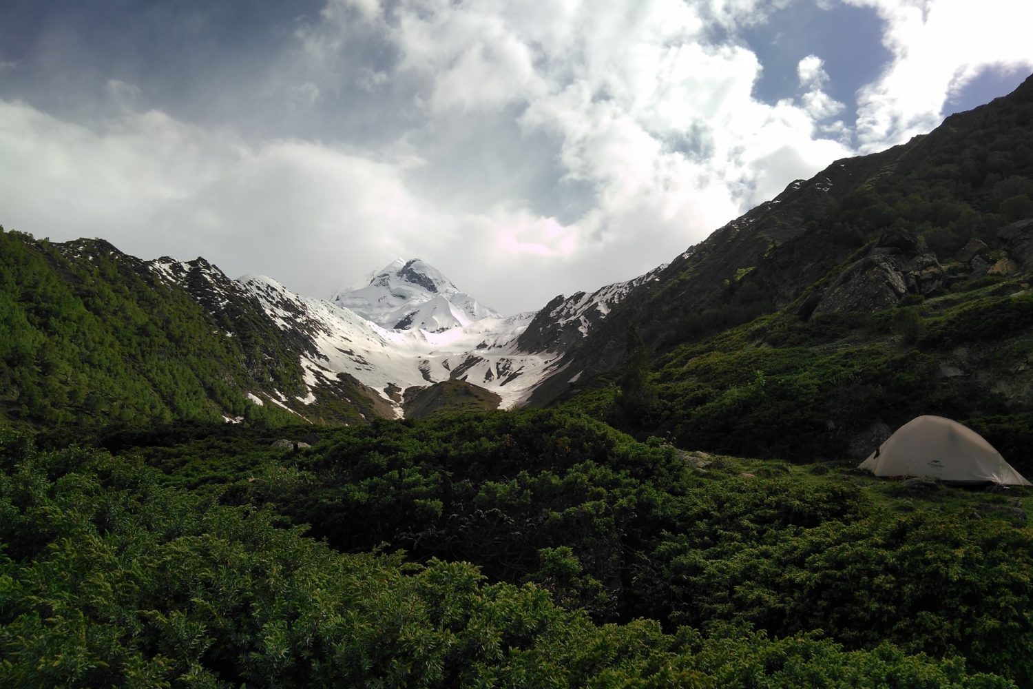 Rakaposhi Base Camp (Tagafari)-Minapin Glacier-Diran Base Camp (Kacheli)-Kacheli Lake
